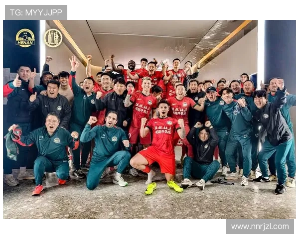 河南队奋勇拼搏迎接新赛季 持续发力力争足球崛起新篇章