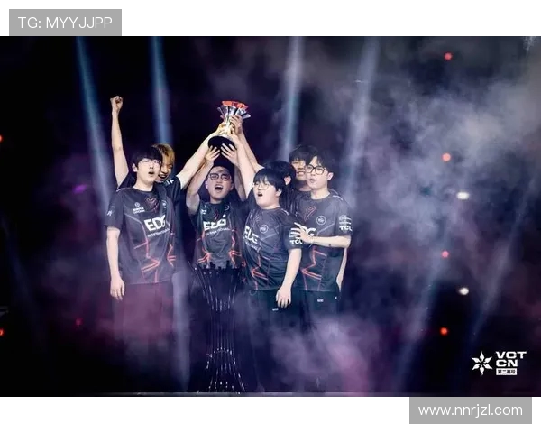 城市赛精彩回顾：EDG逆袭之路的传奇与荣耀